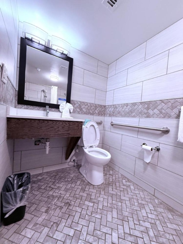 Comfort Inn Binghamton I-81 image 32